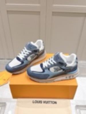 wholesale quality men's louis vuitton run way sneakers model no. 813